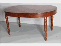 Antico tavolo toscano ovale allungabile . l. filip